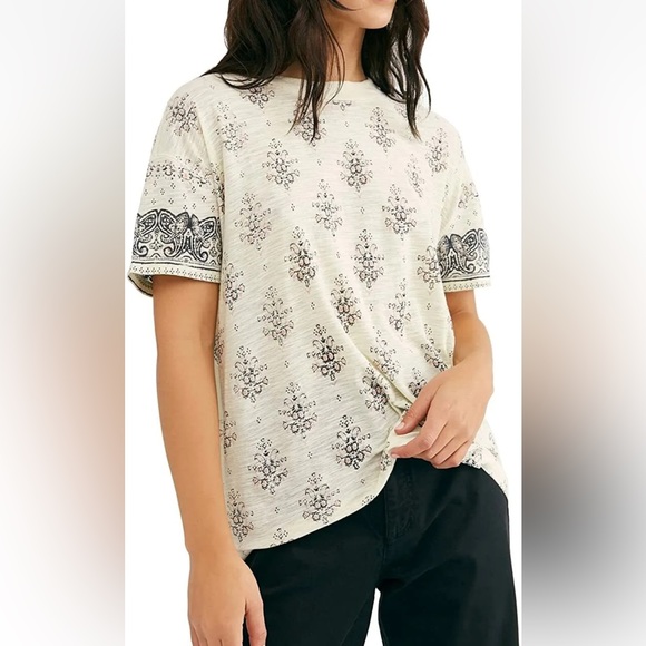 NWT Free People Maybelle T-Shirt - Picture 1 of 9